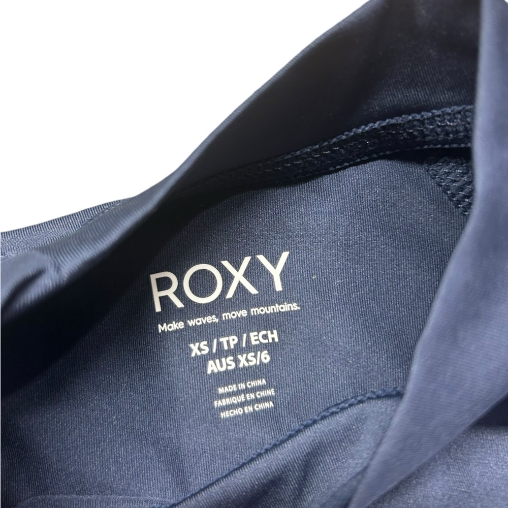 ROXY womens whole hearted long sleeve sun protection swim shirt XS beachwear NWT - Picture 4 of 8